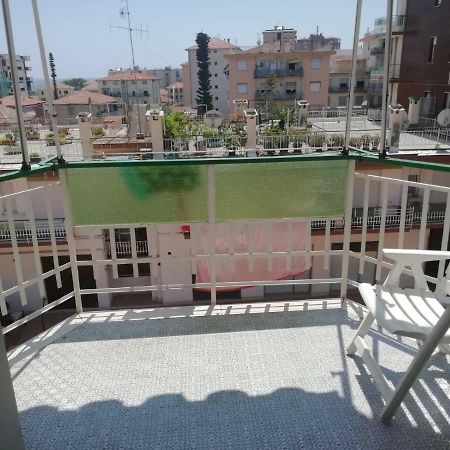 Appartament Fiori Di Mare 008059-Lt-0219 Apartment Taggia Bagian luar foto